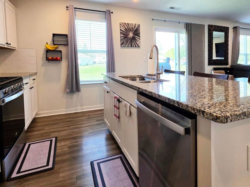 428 Saint James Gate, Newark, OH 43055 Photo 20