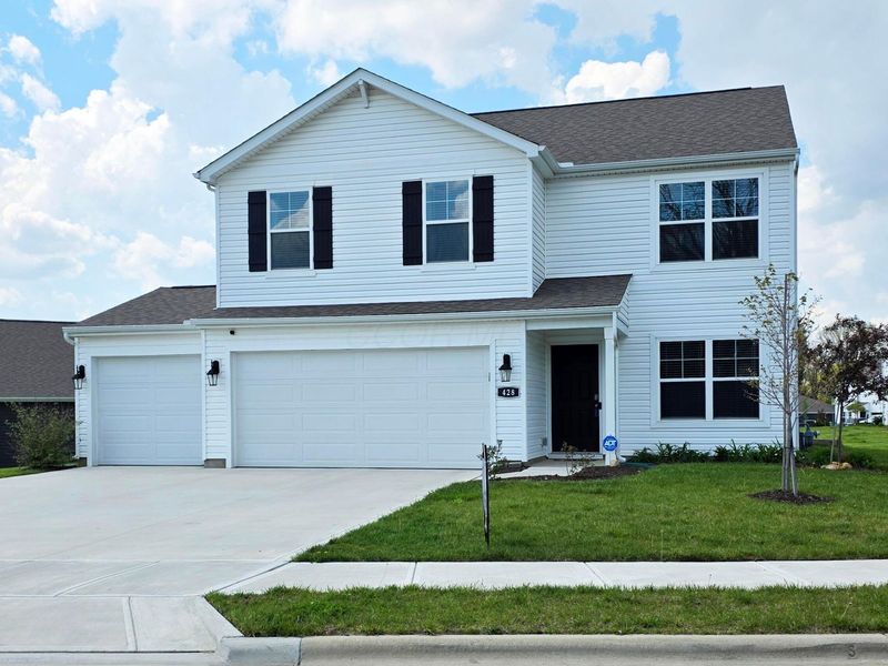 428 Saint James Gate, Newark, OH 43055 Photo 3