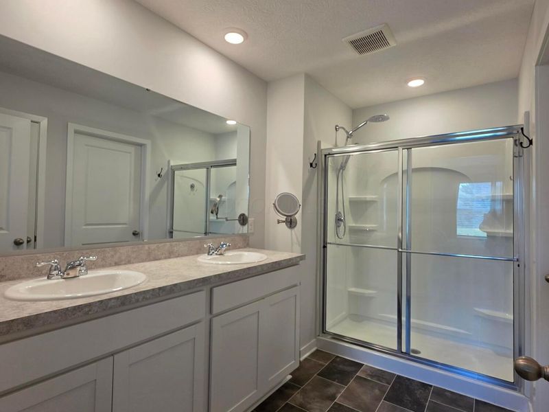 428 Saint James Gate, Newark, OH 43055 Photo 31