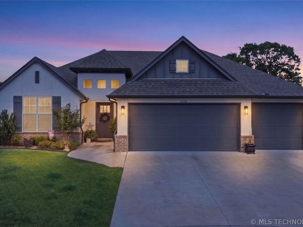 2426 W Kingsport Court S, Broken Arrow, OK 74011