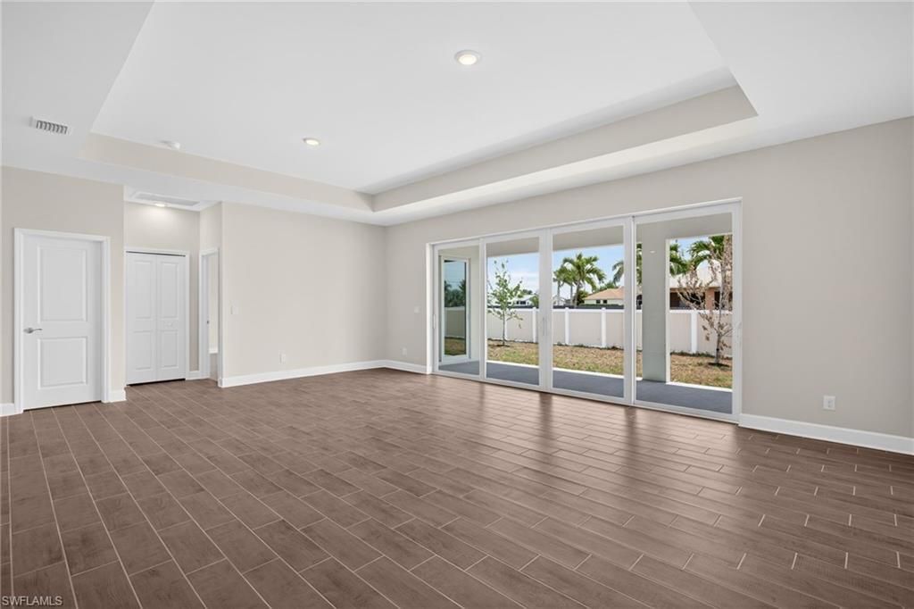 1748 NW 19th St, Cape Coral, FL 33993 Photo