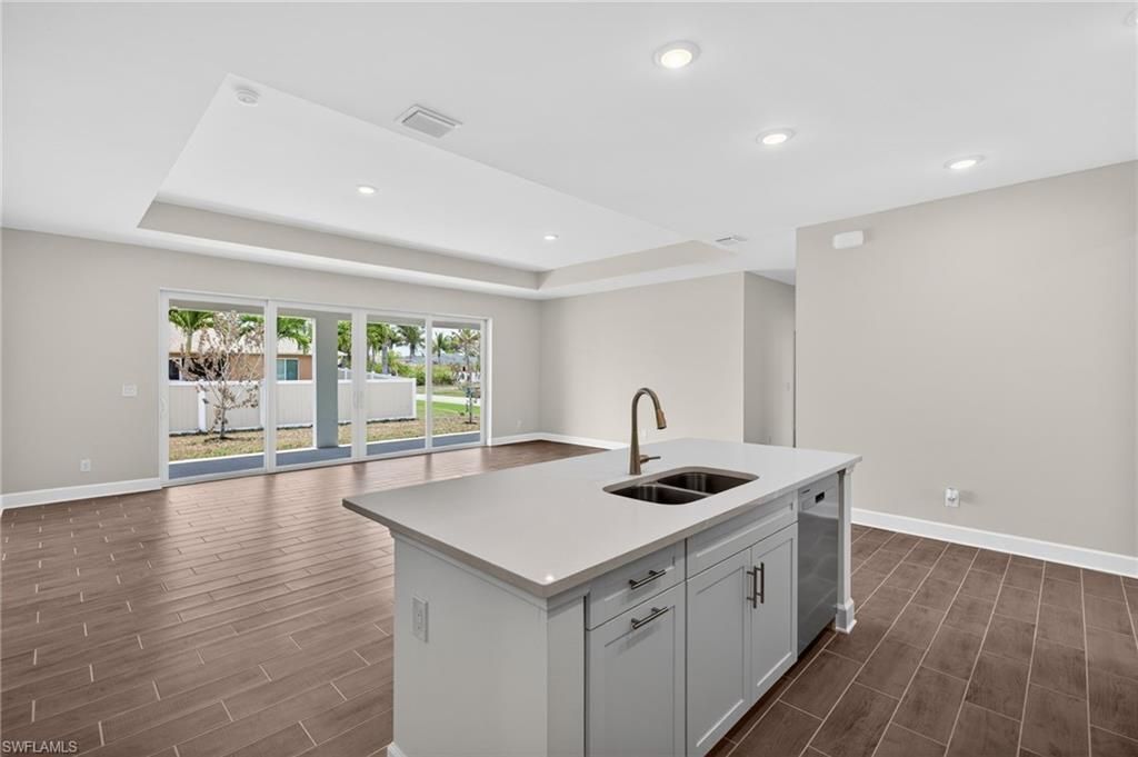 1748 NW 19th St, Cape Coral, FL 33993 Photo