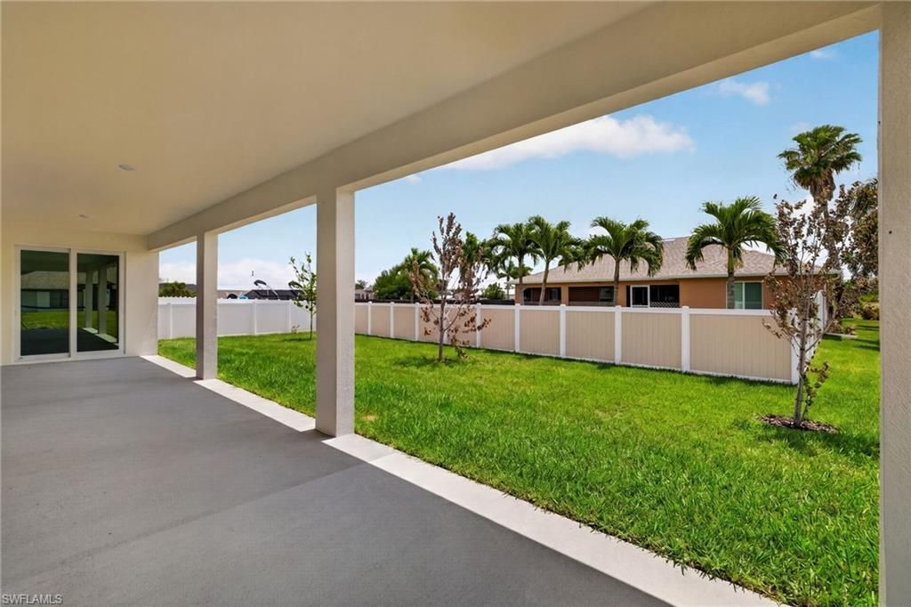 1748 NW 19th St, Cape Coral, FL 33993 Photo