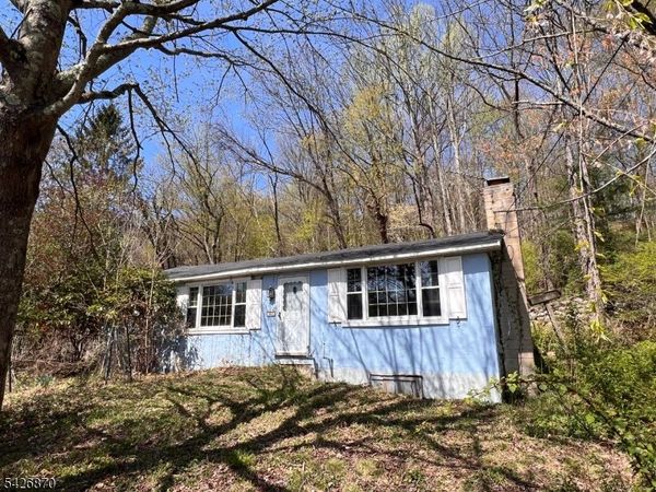 900 Primrose Path, Stillwater, NJ 07860