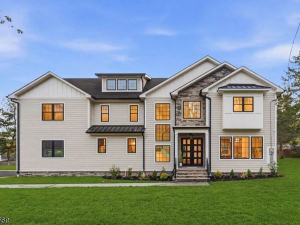 1284 Woodside Rd, Scotch Plains, NJ 07076