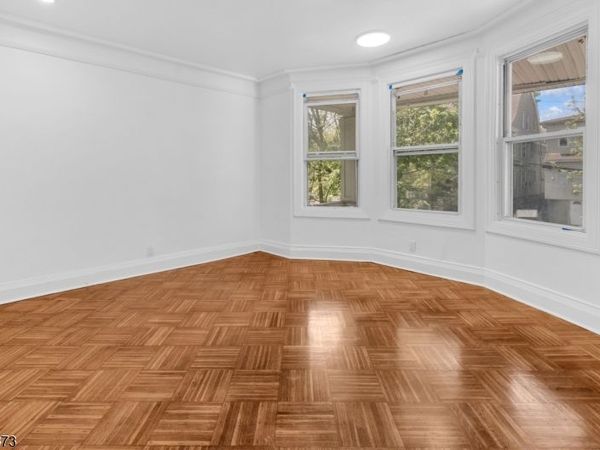 44 Farley Ave, Unit 2, Newark, NJ 07108