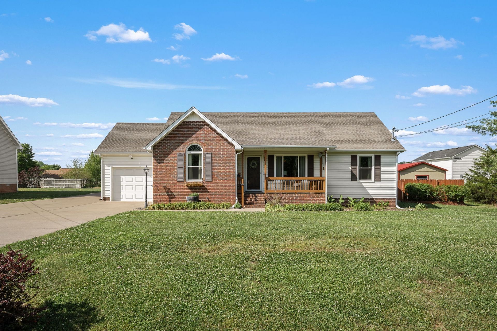 206 Fall Creek Dr, Murfreesboro, TN 37129 Main Photo