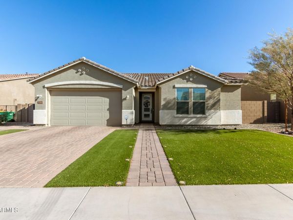 18735 W SAN JUAN Avenue, Litchfield Park, AZ 85340