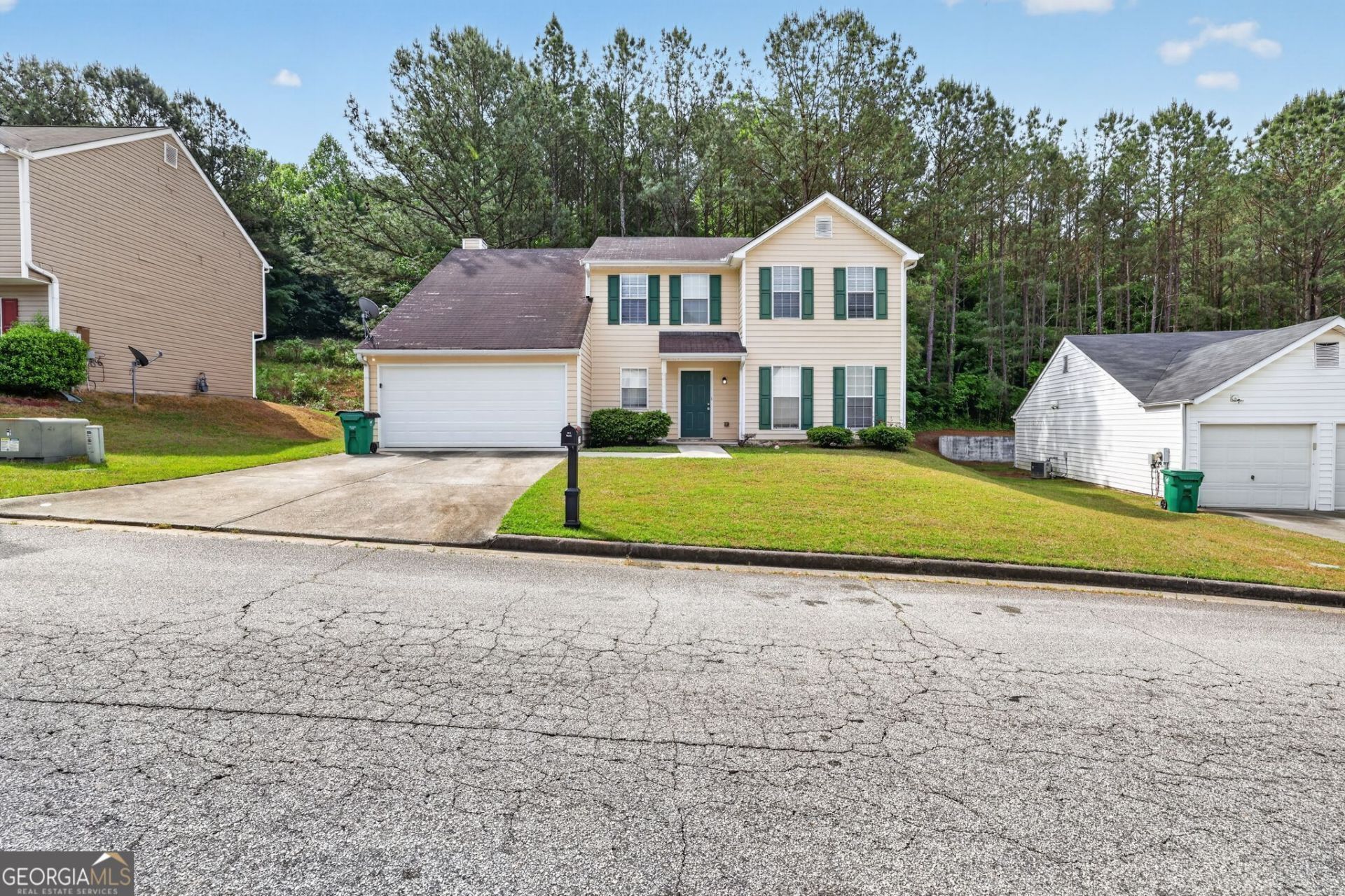 2729 Cedar Trace Drive, Ellenwood, GA 30294 Main Photo