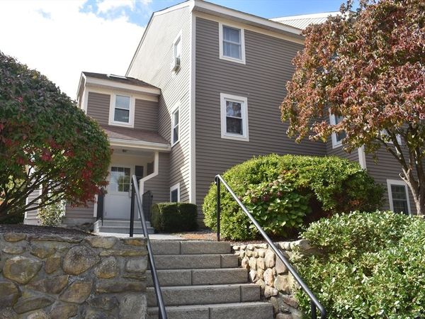 177 Heritage Dr, Unit 177, Northbridge, MA 01588