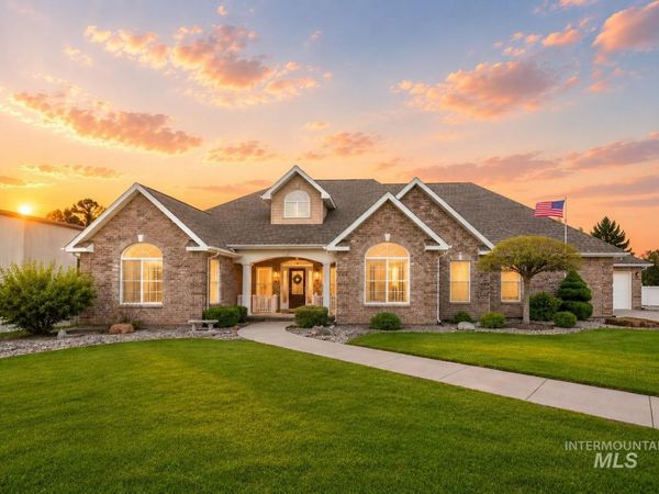 2506 E 3707 N, Twin Falls, ID 83301
