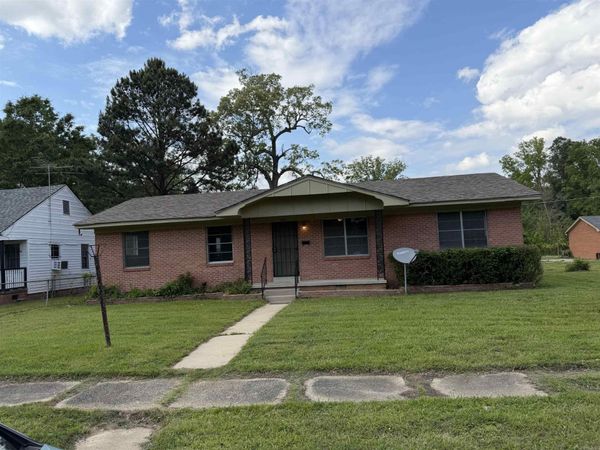 1903 W 25th , Pine Bluff, AR 71603