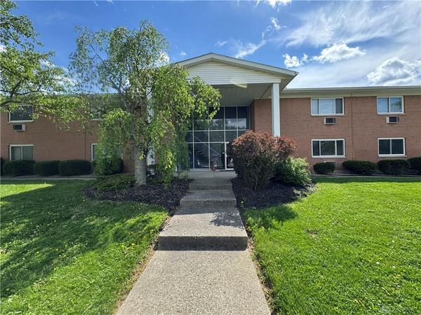 3040 E Dorothy Lane, Kettering, OH 45420