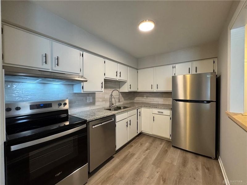 3040 E Dorothy Lane, Unit 22, Kettering, OH 45420 Photo 4