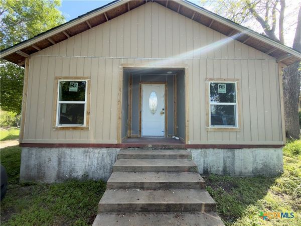 2501 E Adams Avenue , Temple, TX 76501
