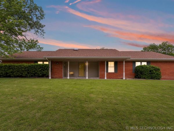 6715 E 95th Street , Tulsa, OK 74133