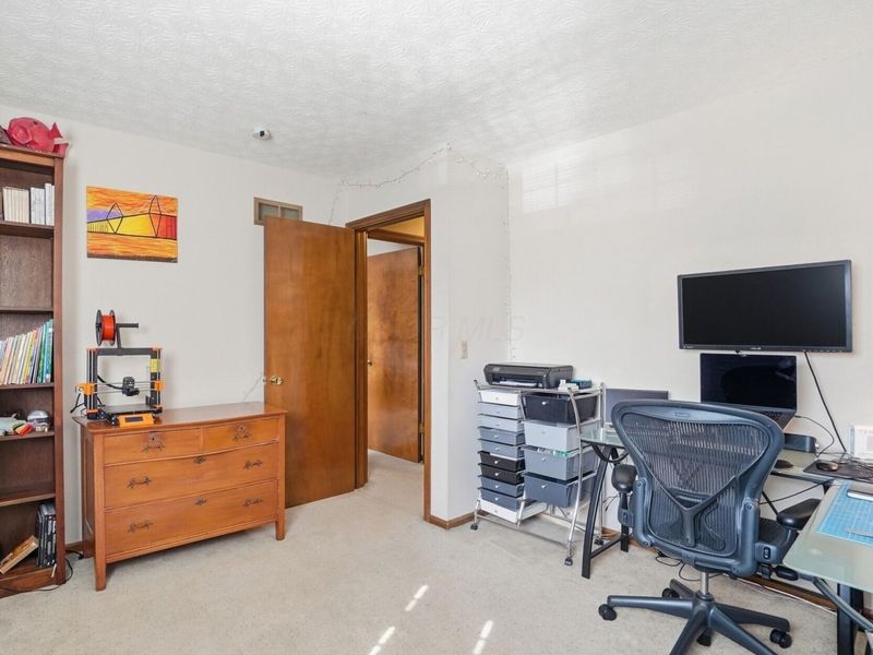 488 Clark State Road, Columbus, OH 43230 Photo 24