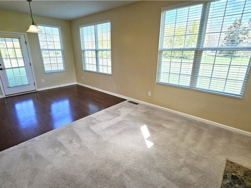 7226 Dursley Court, Solon, OH 44139 Photo 12