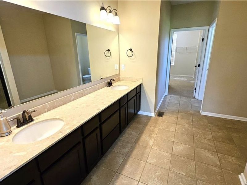 7226 Dursley Court, Solon, OH 44139 Photo 20