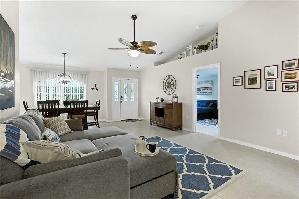 8015 97th Court, Vero Beach, FL 32967 Photo