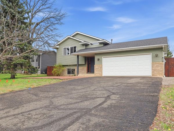 13129 8th Avenue N, Zimmerman, MN 55398