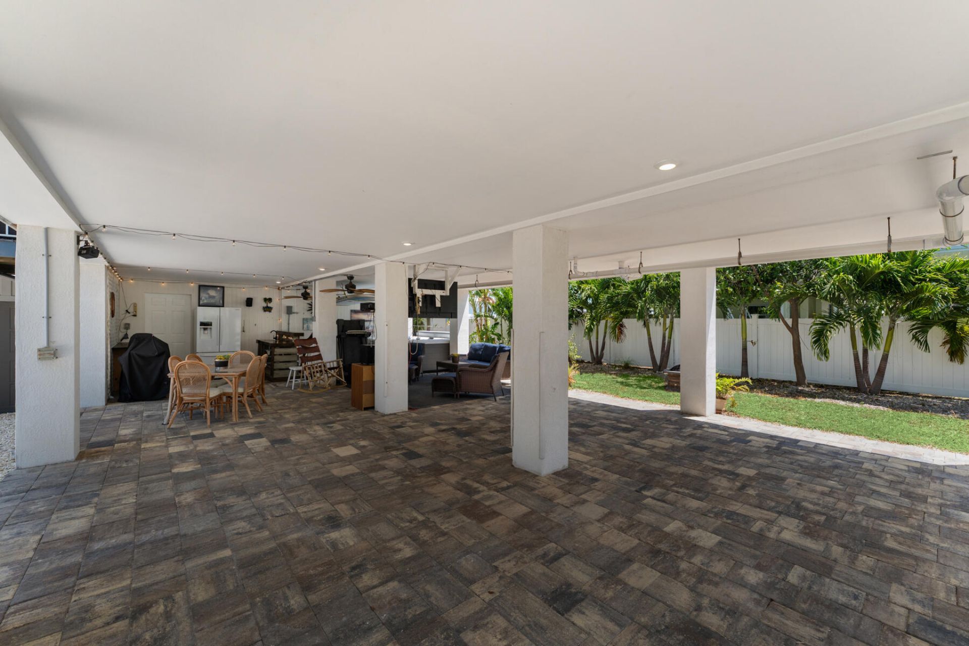 650 64th St Ocean Street, Marathon, FL 33050 Photo