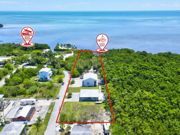 34 Atlantic Drive, KEY LARGO, FL 33037