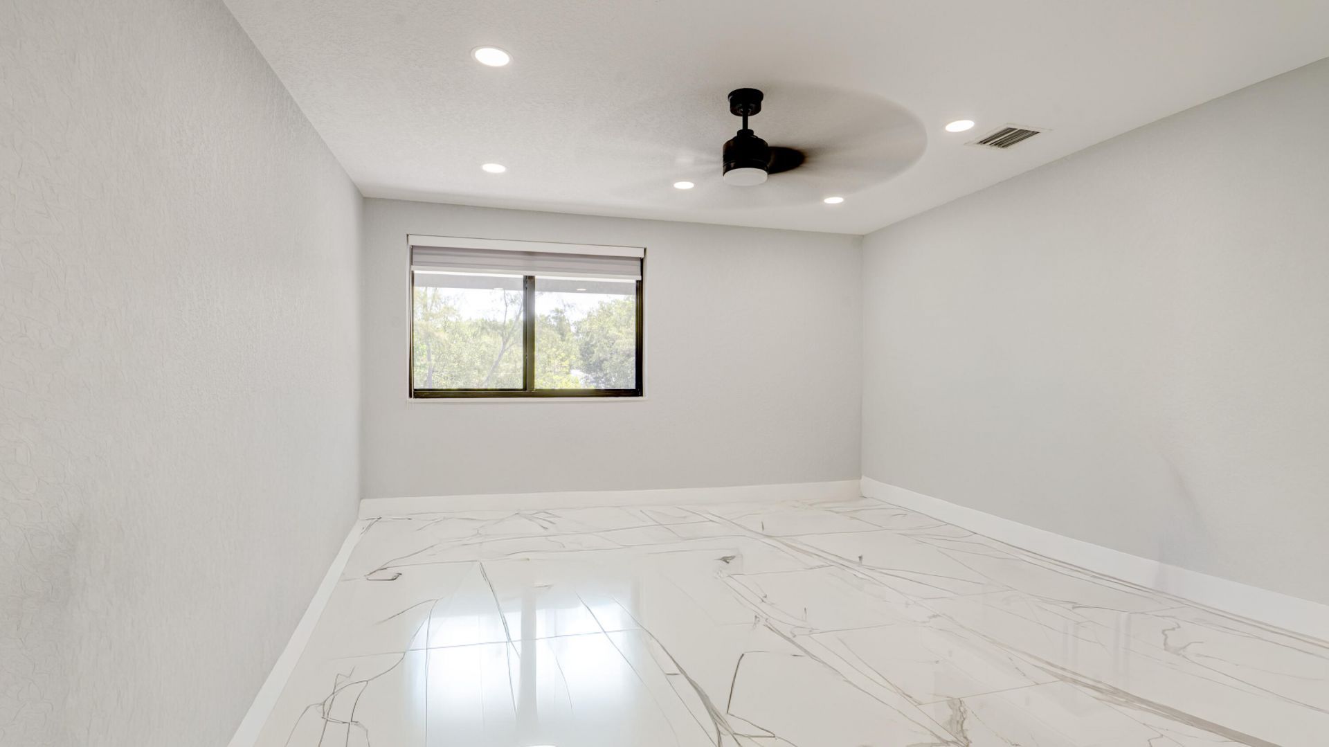 34 Atlantic Drive, Key Largo, FL 33037 Photo
