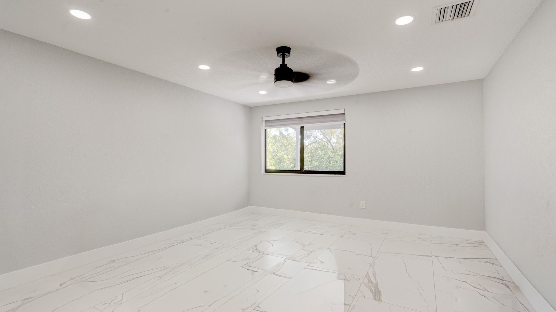 34 Atlantic Drive, Key Largo, FL 33037 Photo