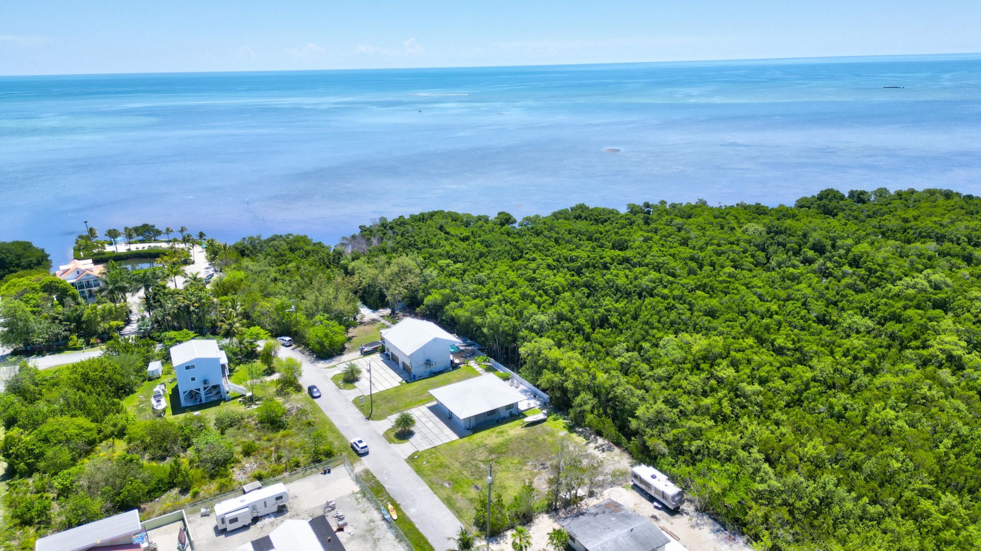 34 Atlantic Drive, Key Largo, FL 33037 Photo