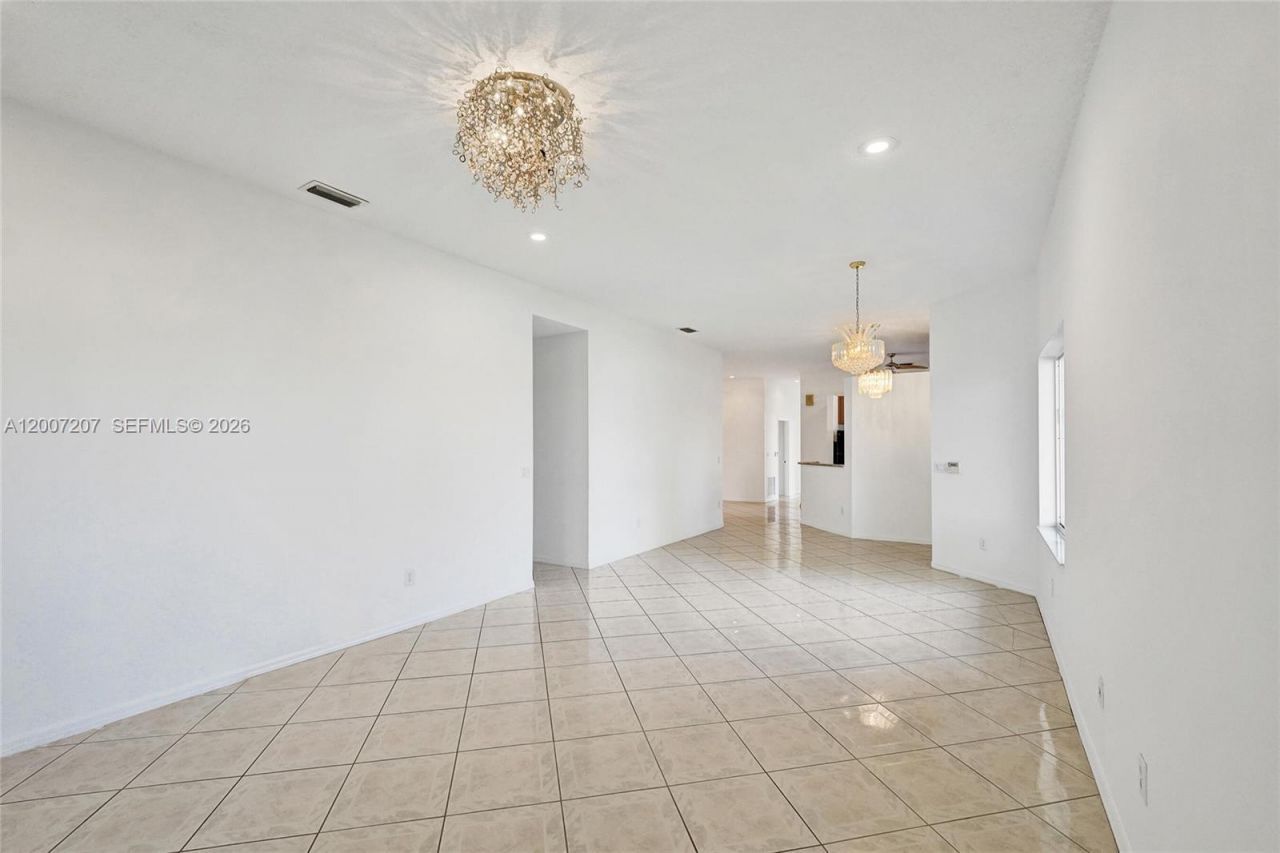 10131 Lombardy Dr, Tamarac, FL 33321 Photo