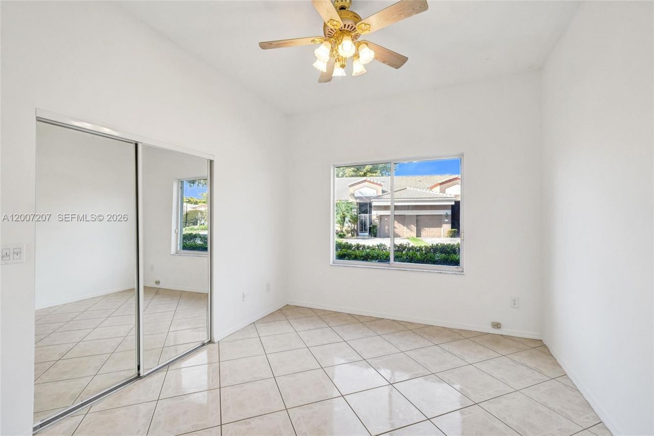 10131 Lombardy Dr, Tamarac, FL 33321 Photo