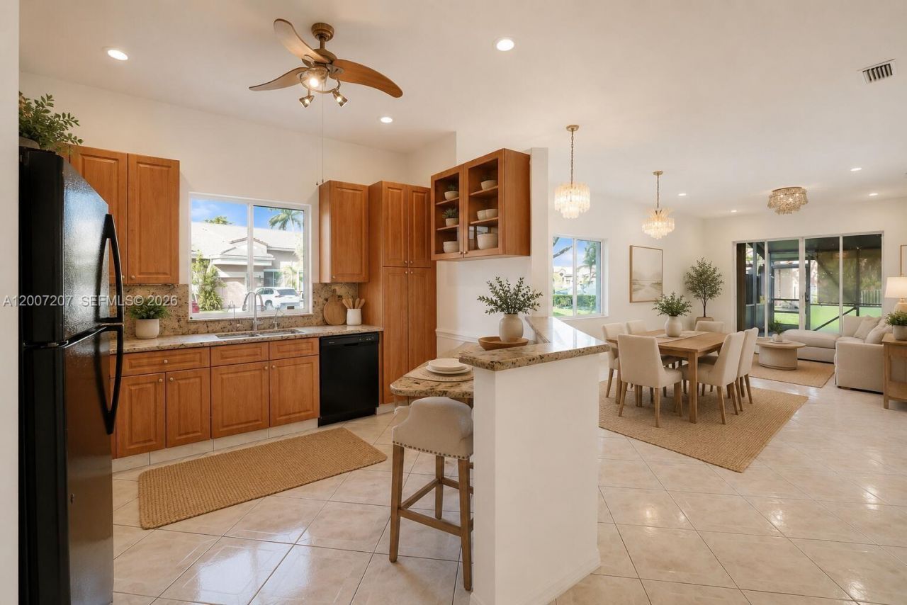 10131 Lombardy Dr, Tamarac, FL 33321 Photo