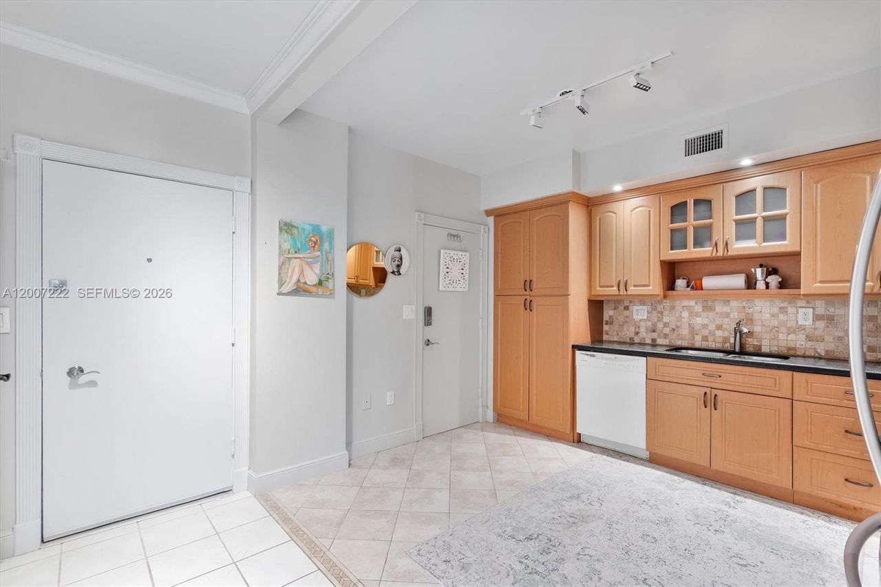 1701 S Ocean Dr, Unit 105, Hollywood, FL 33019 Photo