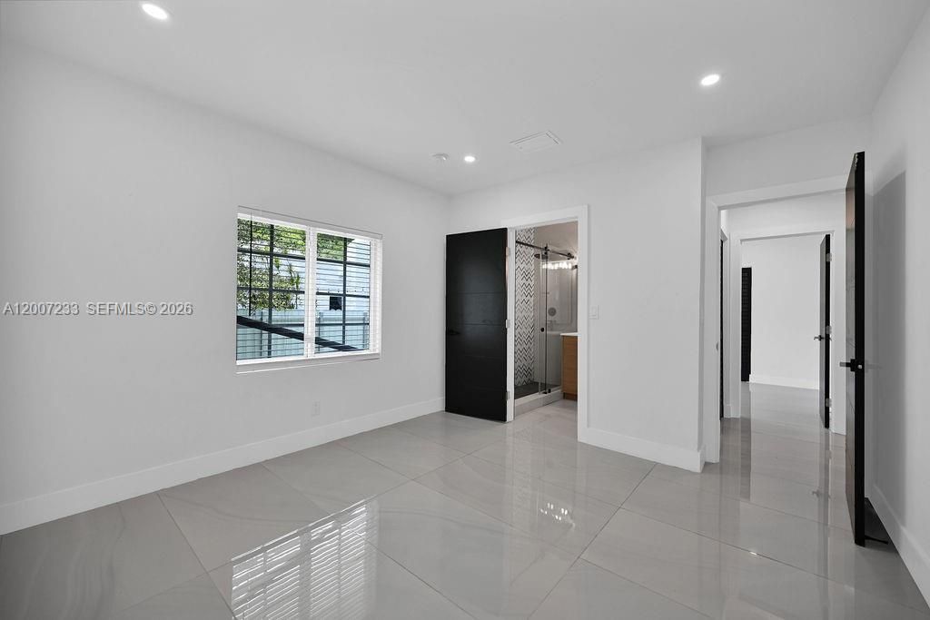 570 NW 48th St, Miami, FL 33127 Photo
