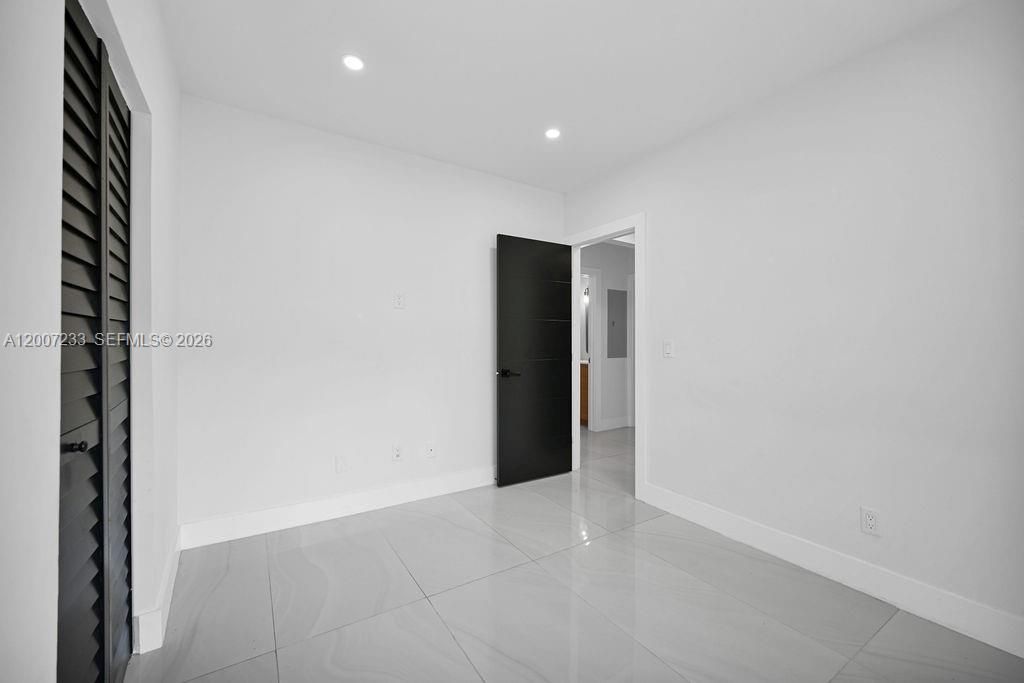 570 NW 48th St, Miami, FL 33127 Photo
