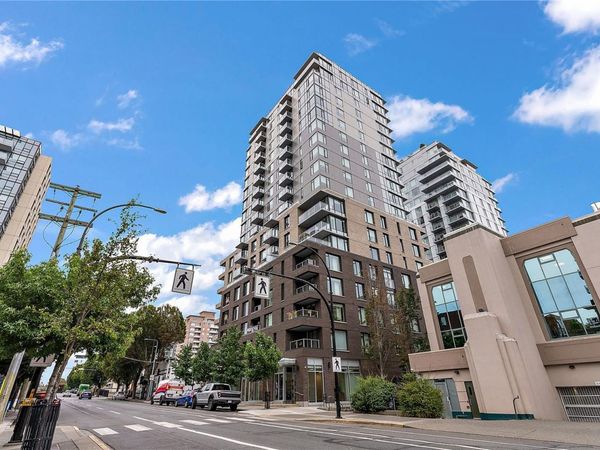845 Johnson St , Unit 310, Victoria, BC V8W 0G3