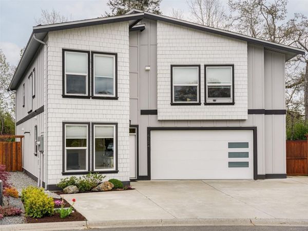 4154 Jagat Pl, Saanich, BC V8X 5H3