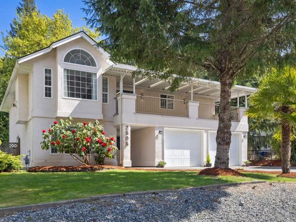 2505 Fawn Rd , Mill Bay, BC V0R 2P1