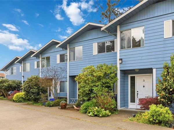 6110 Seabroom Rd , Unit 6, Sooke, BC V9Z 0B8