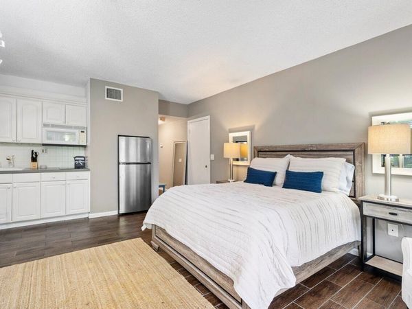 11863 Wimbledon Circle, Unit 407, Wellington, FL 33414