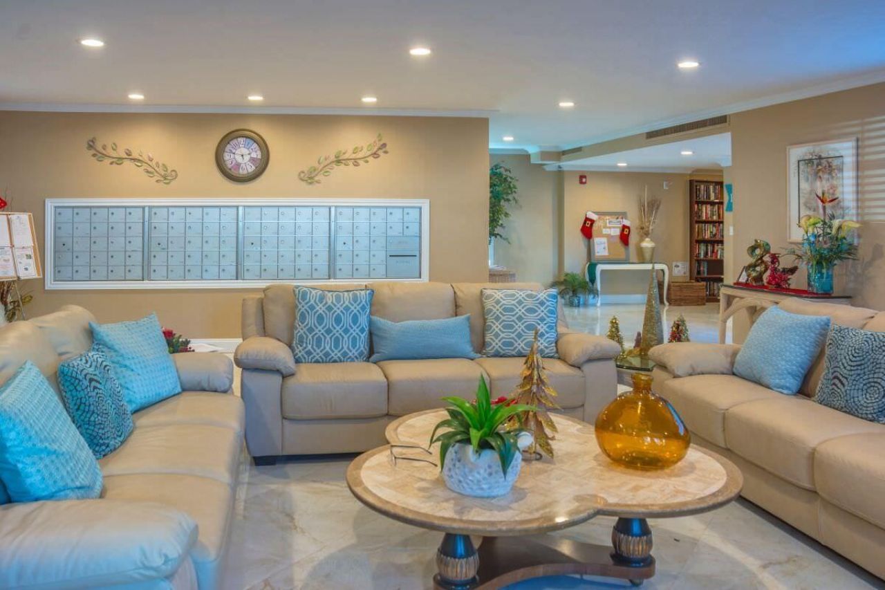 1461 S Ocean Boulevard, Unit 107, Lauderdale by the Sea, FL 33062 Photo
