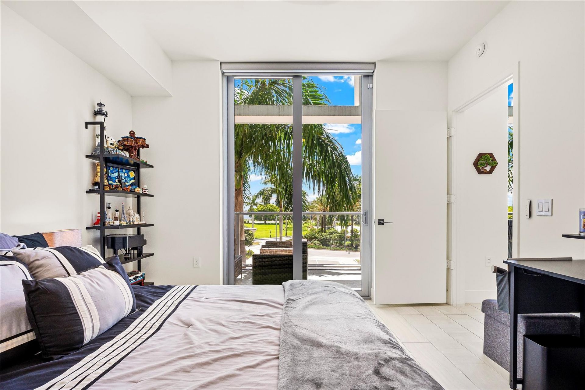 2000 Metropica Way, Unit 216, Sunrise, FL 33323 Photo