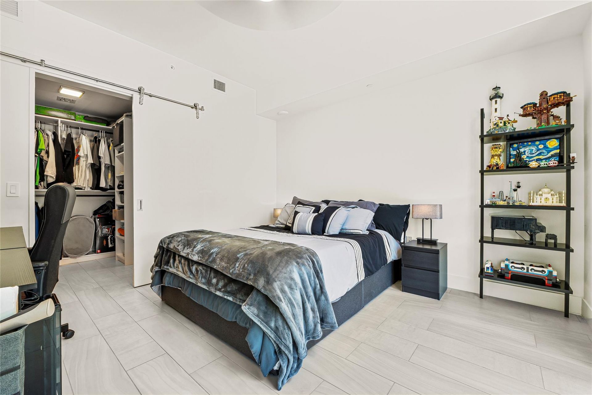 2000 Metropica Way, Unit 216, Sunrise, FL 33323 Photo