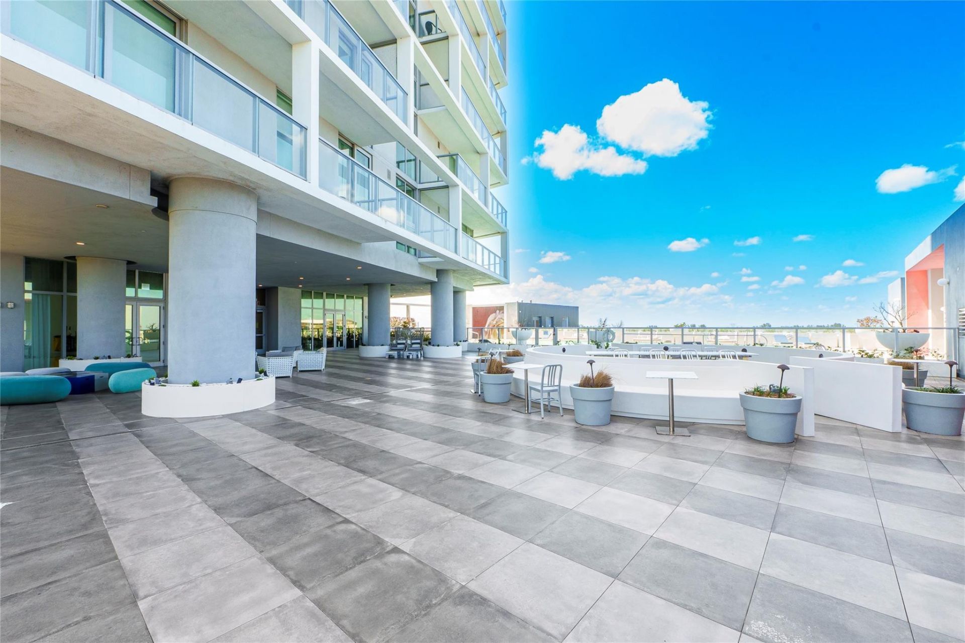 2000 Metropica Way, Unit 216, Sunrise, FL 33323 Photo