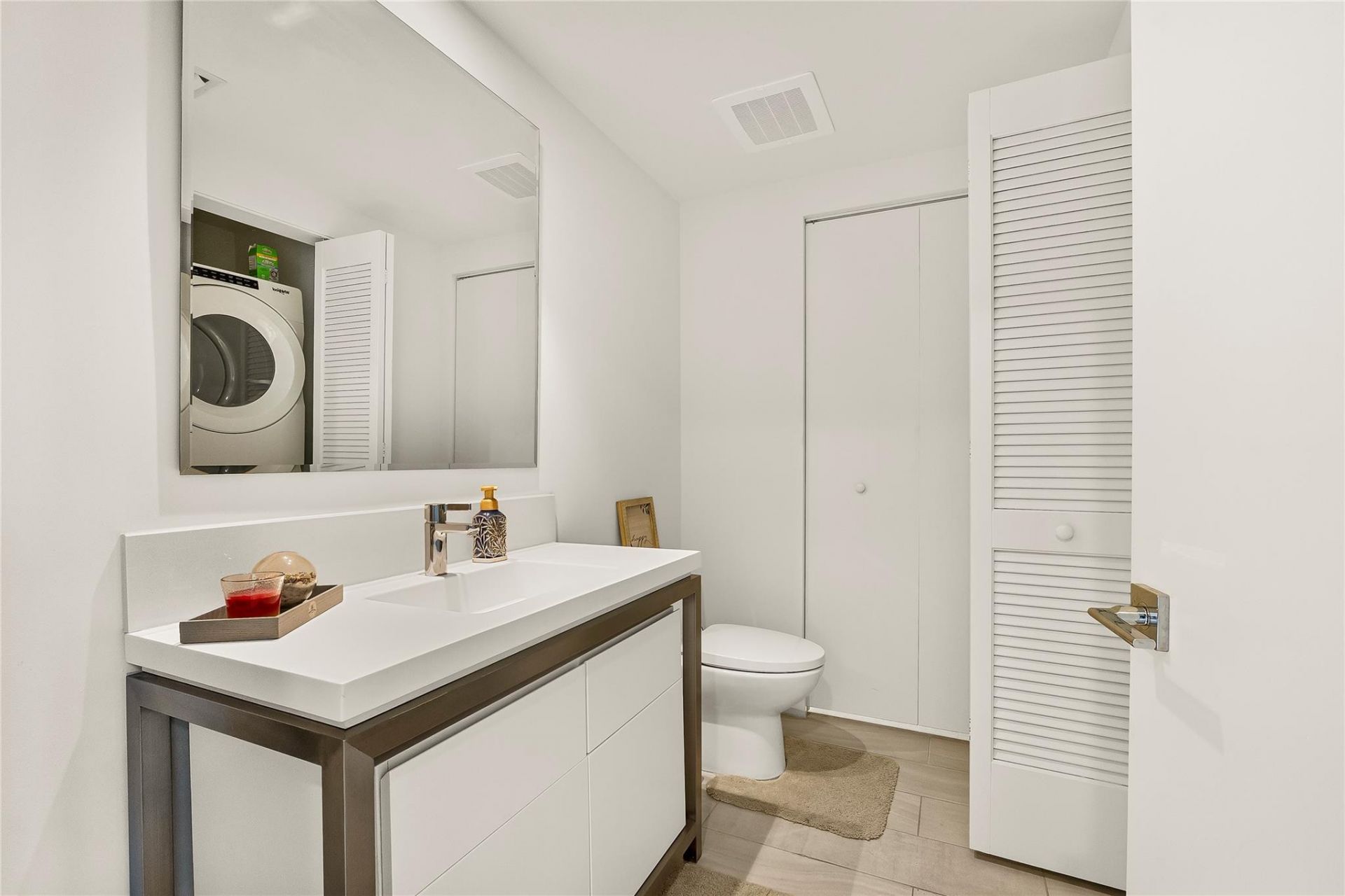 2000 Metropica Way, Unit 216, Sunrise, FL 33323 Photo