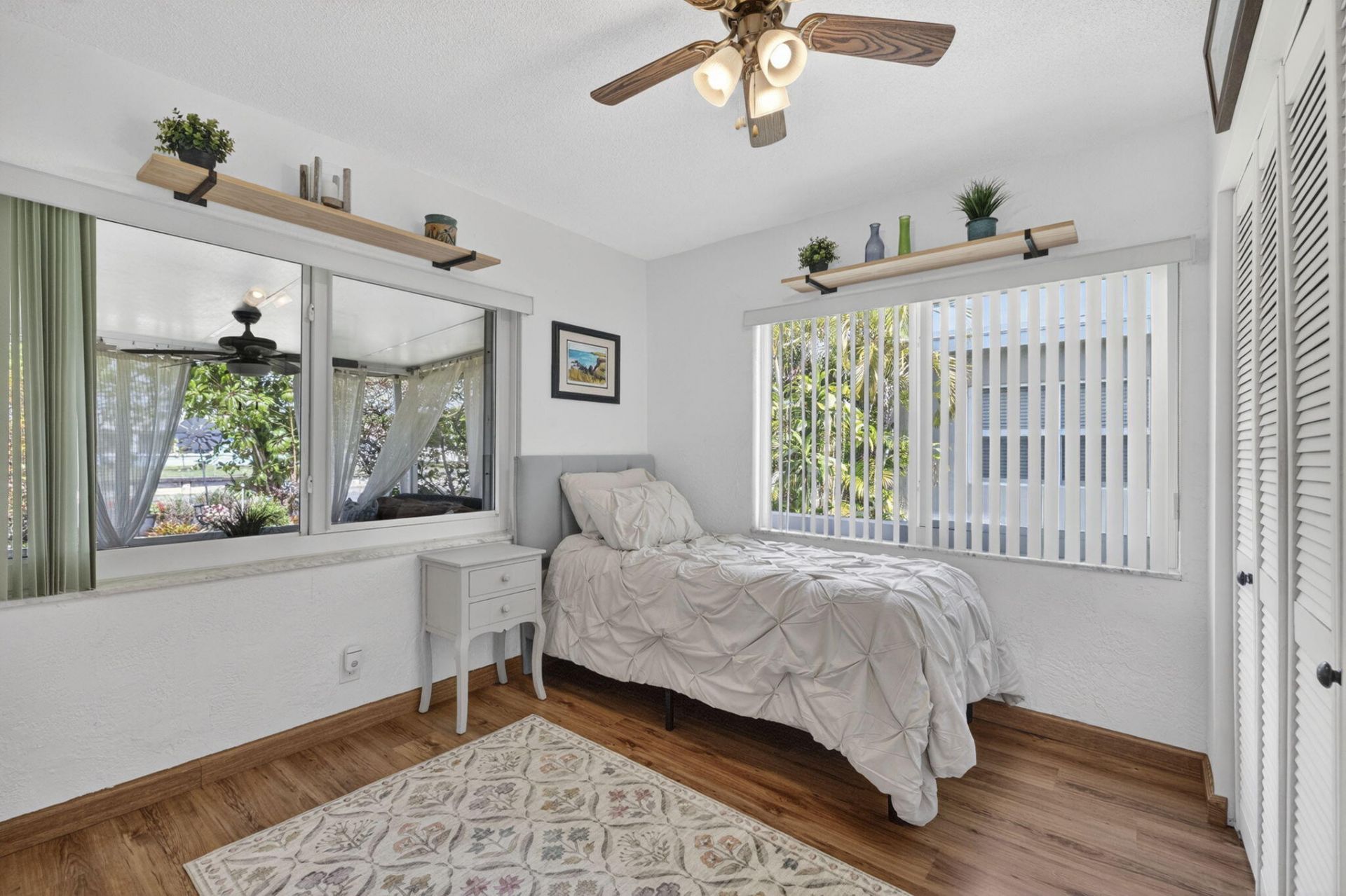 7005 NW 95th Terrace, Tamarac, FL 33321 Photo