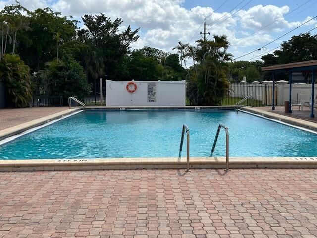 7005 NW 95th Terrace, Tamarac, FL 33321 Photo