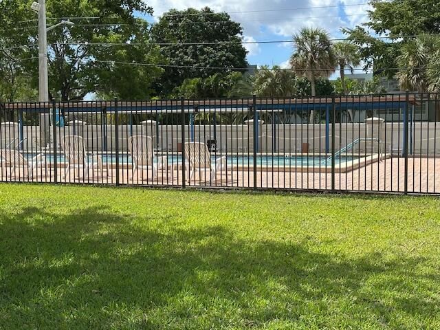7005 NW 95th Terrace, Tamarac, FL 33321 Photo