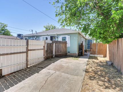 2585 Beaumont St, Sacramento, CA 95815 Photo